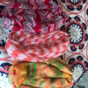 3 infinity scarves